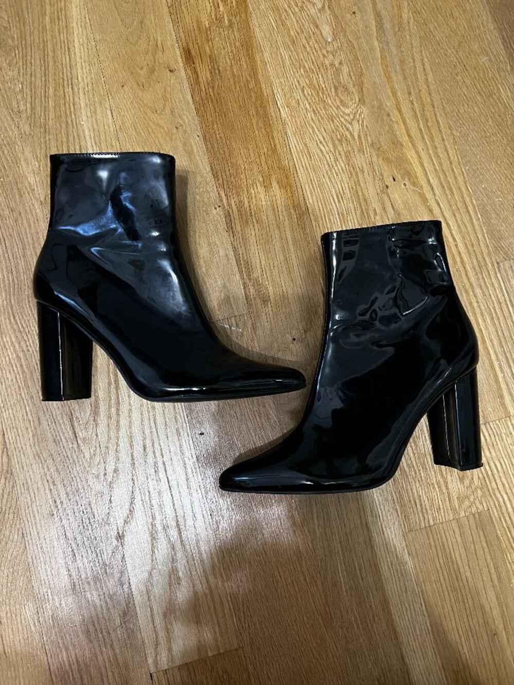 Patent Leather Pointed Boots